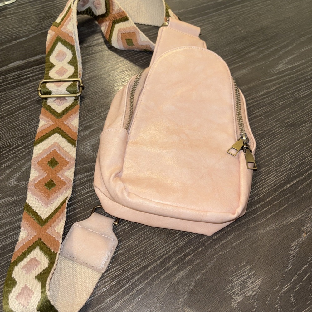 Faux Leather Sling Bag Purse‎ Pink Aztec Crossbody Boho